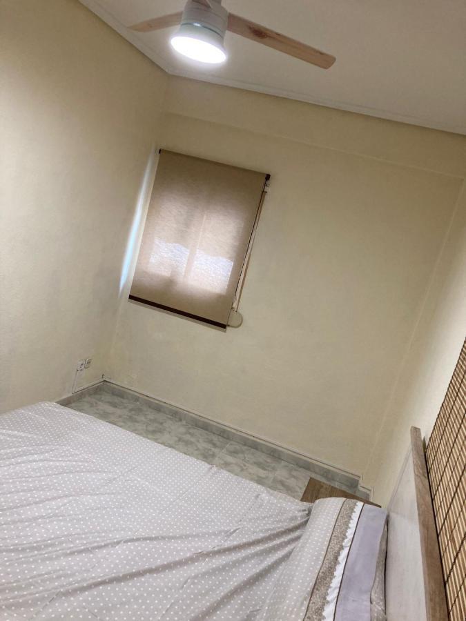 Apartamento A 100 Metros De La Playa Malvarrosa Valencia Exterior photo