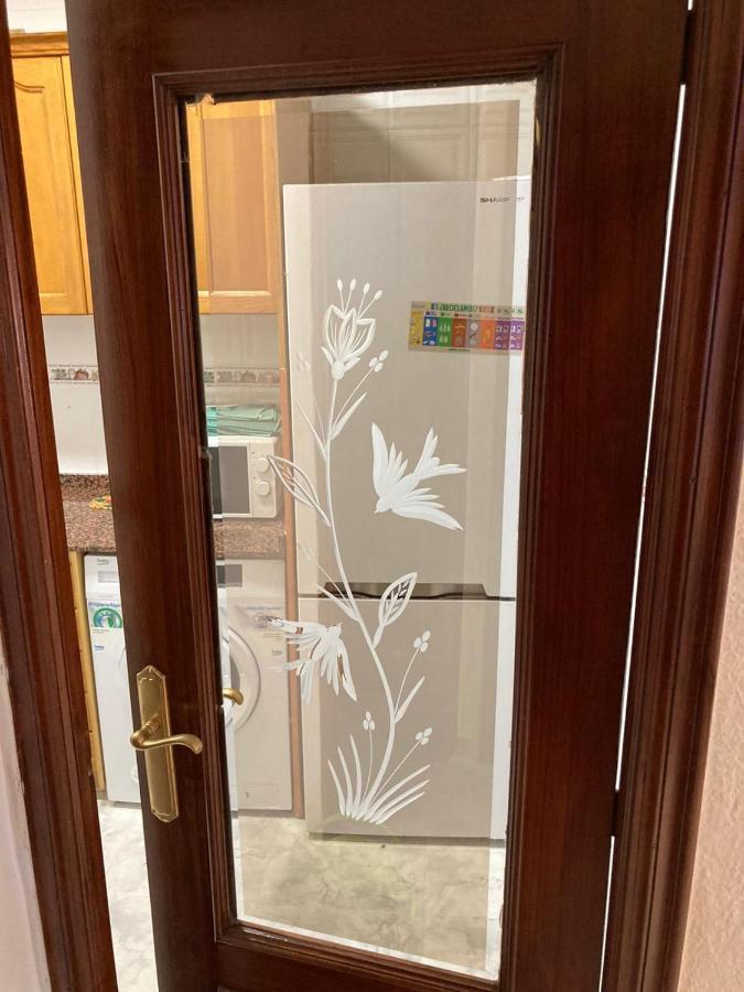 Apartamento A 100 Metros De La Playa Malvarrosa Valencia Exterior photo