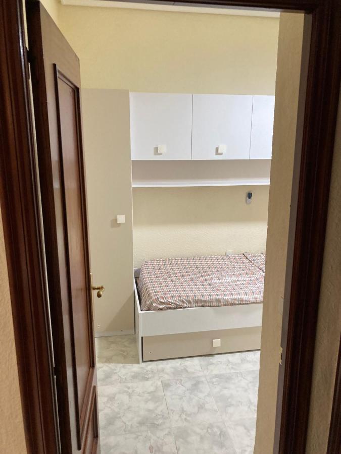 Apartamento A 100 Metros De La Playa Malvarrosa Valencia Exterior photo