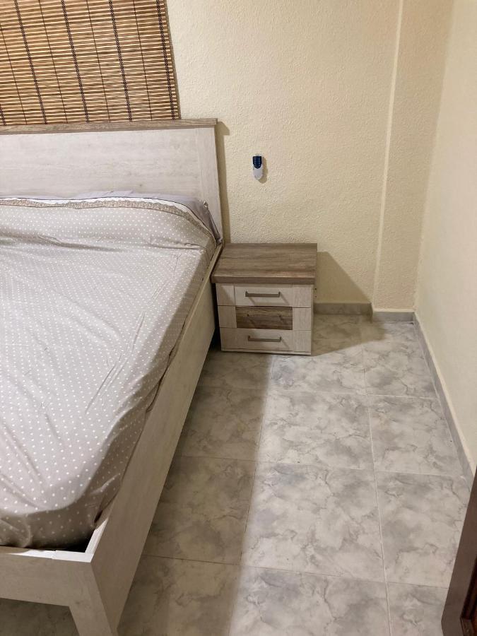 Apartamento A 100 Metros De La Playa Malvarrosa Valencia Exterior photo