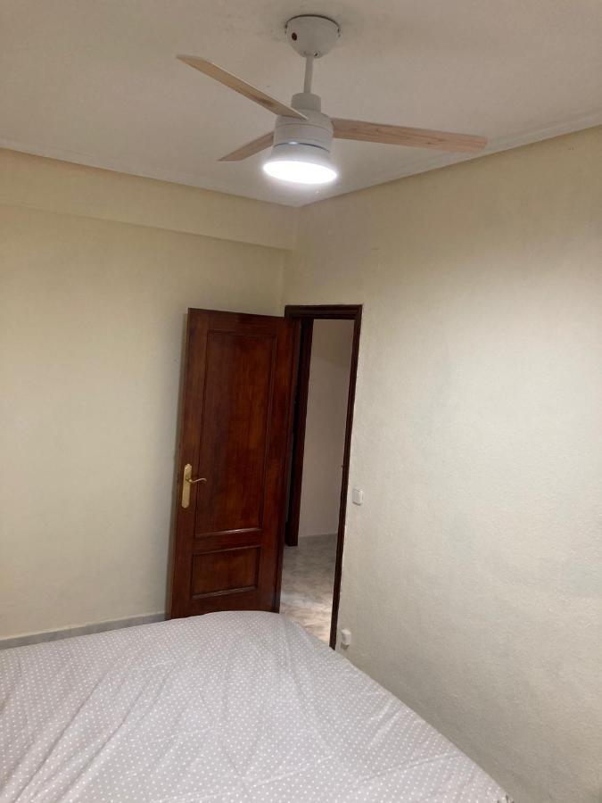 Apartamento A 100 Metros De La Playa Malvarrosa Valencia Exterior photo
